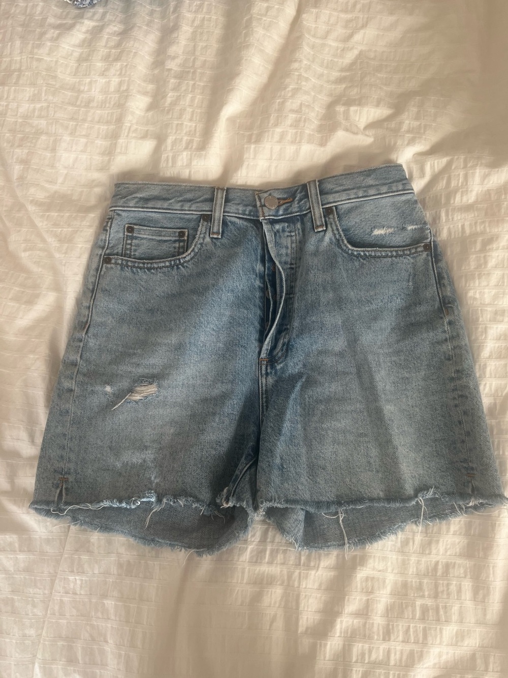 Aritzia Denim Forum the Yoko Mid-Thigh Jort Shorts